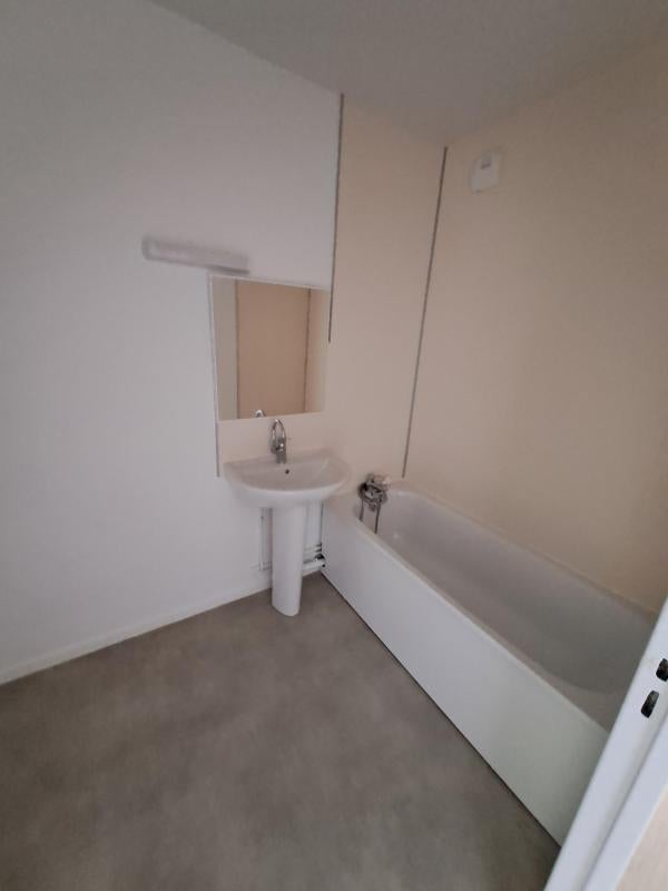 Flat Rue de Tambour in Reims