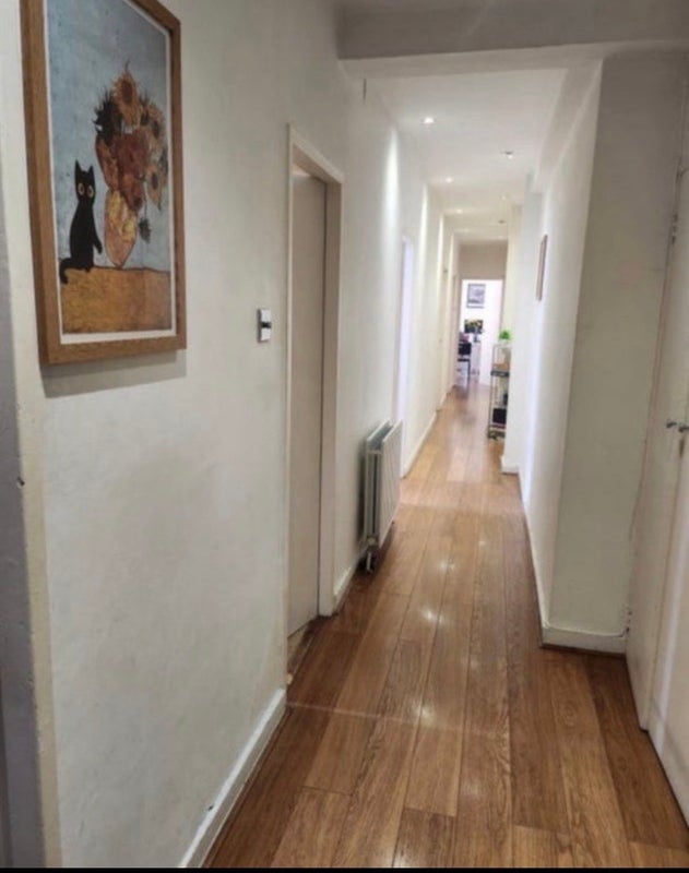 Room Thurleigh Court in Greater London