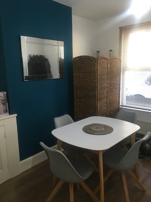 Room Parker Road in Greater London