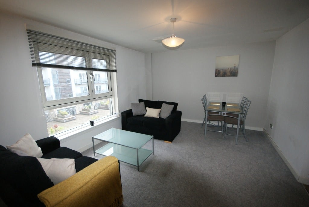 Flat Dunblane Street in Glasgow
