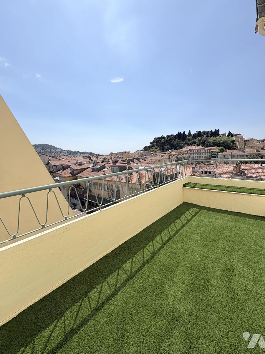 Appartement Avenue de la République à Nice