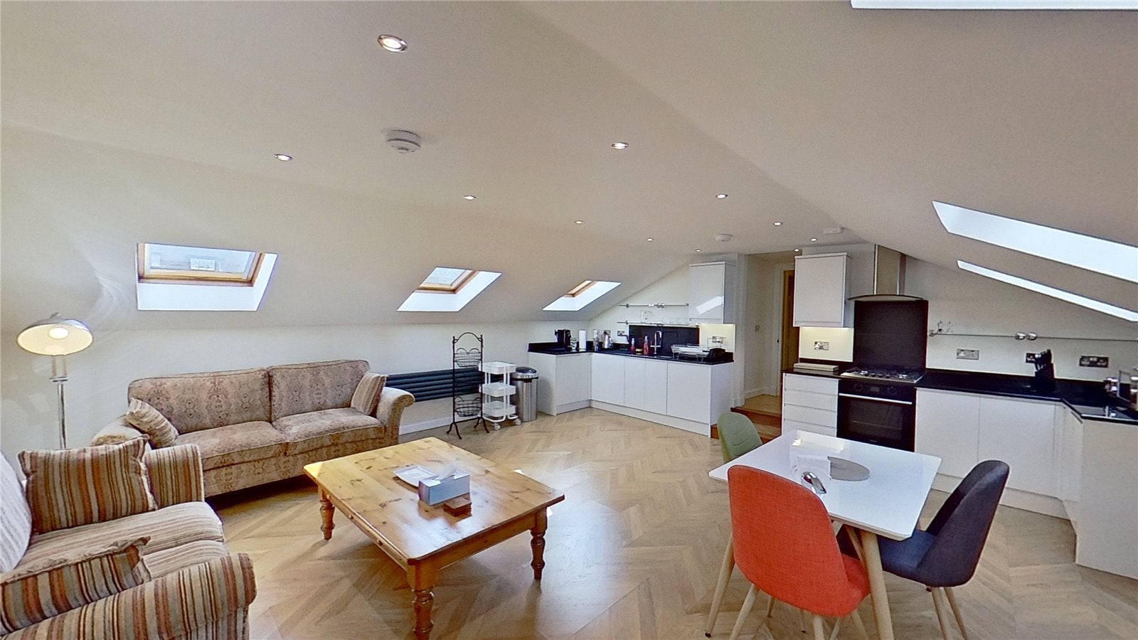 Flat Cockburn Street in City of Edinburgh