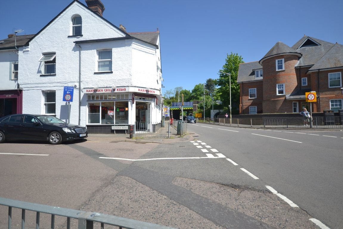Flat Victoria Road in St Albans