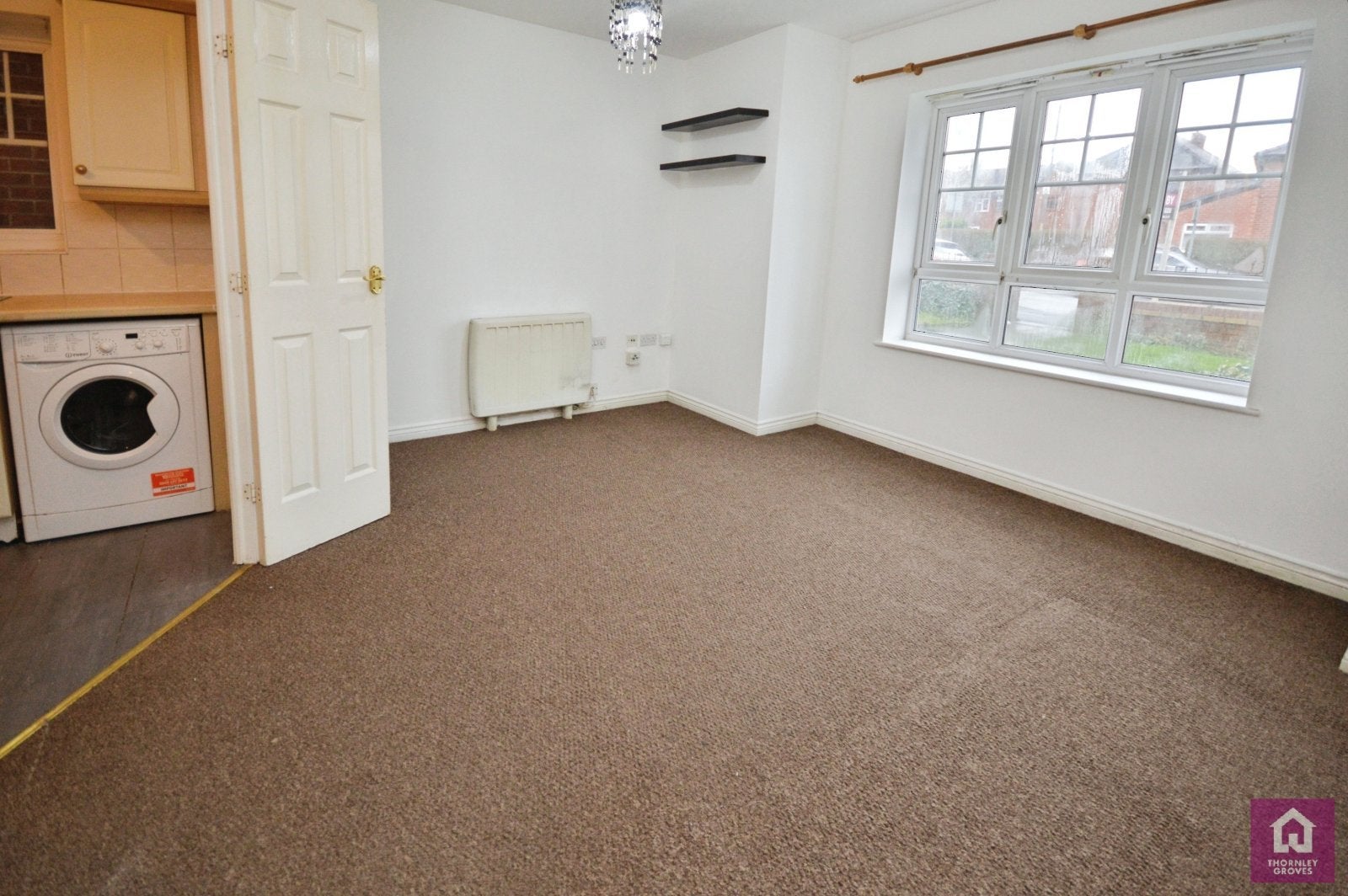 Flat Ainsbrook Avenue in Manchester