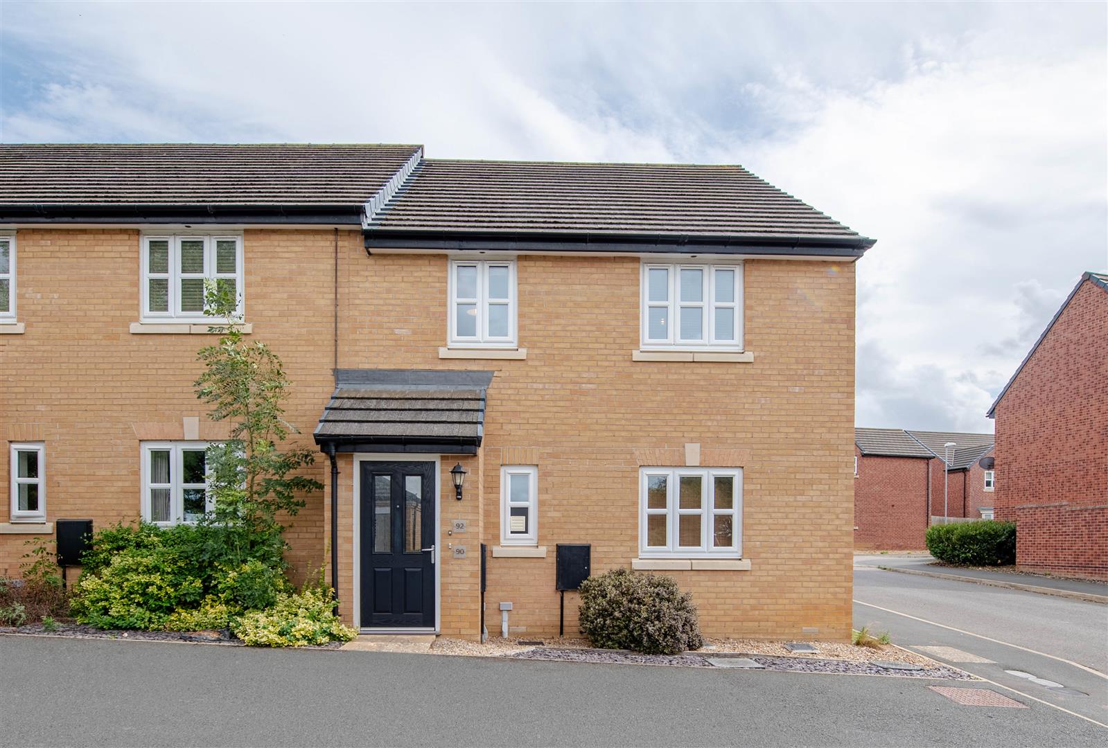 Flat Gardenfield in Higham Ferrers