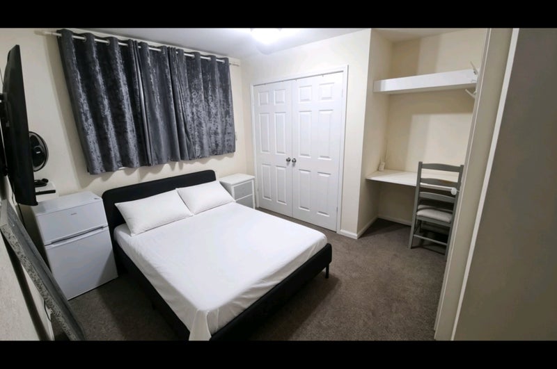 Room Saint Marys Road in Bristol