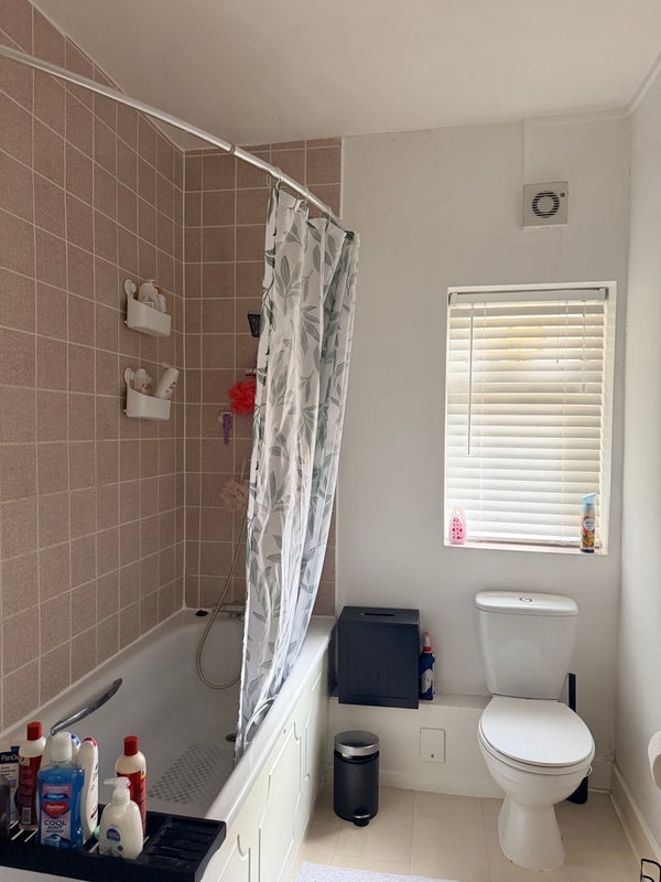 Room Longton Grove in Greater London