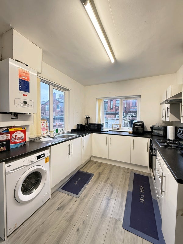 Room Oxton Street in Manchester