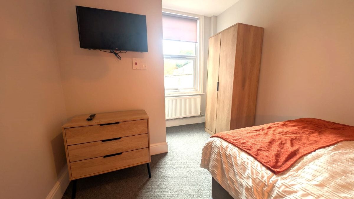 Room Legsby Avenue in Grimsby