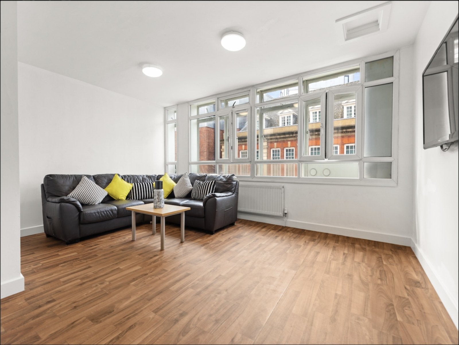 Room Newarke Street in Leicester