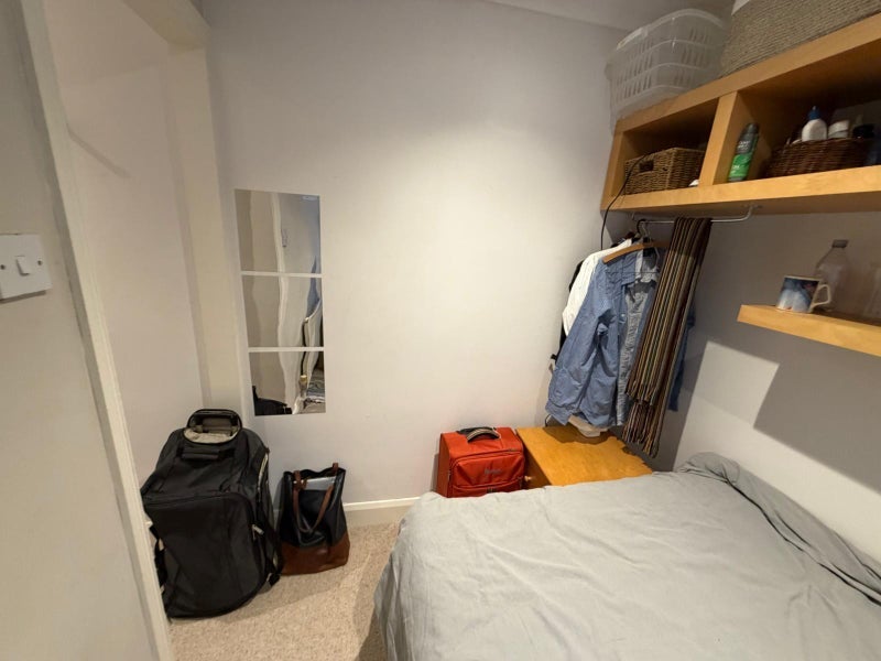 Room Sherbrooke Road in Greater London