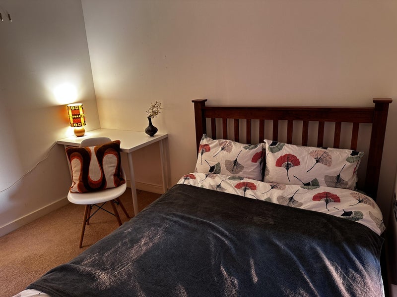 Flat Chatham Place in Greater London