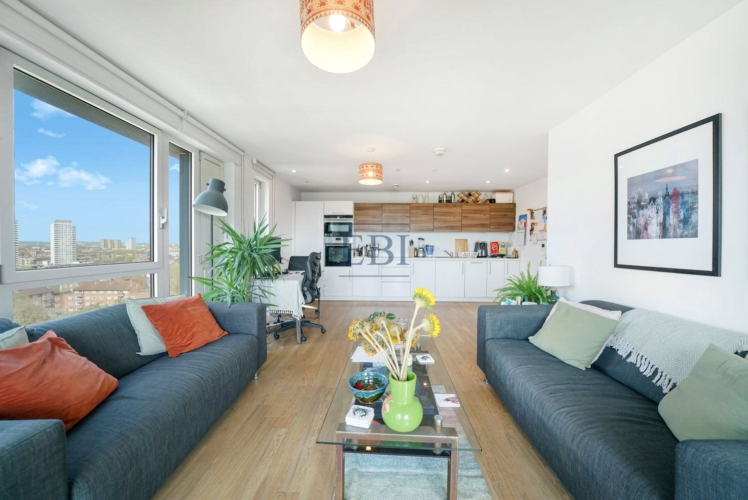 Flat Jefferson Plaza in Greater London