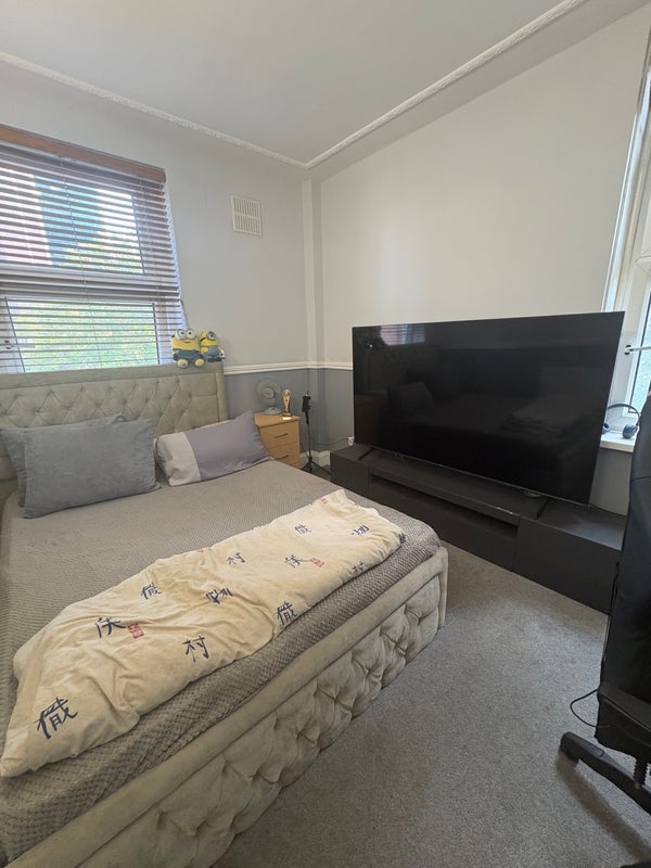 Room Calthorpe Road in Birmingham