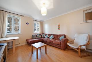 Flat Charles Haller Street in Greater London