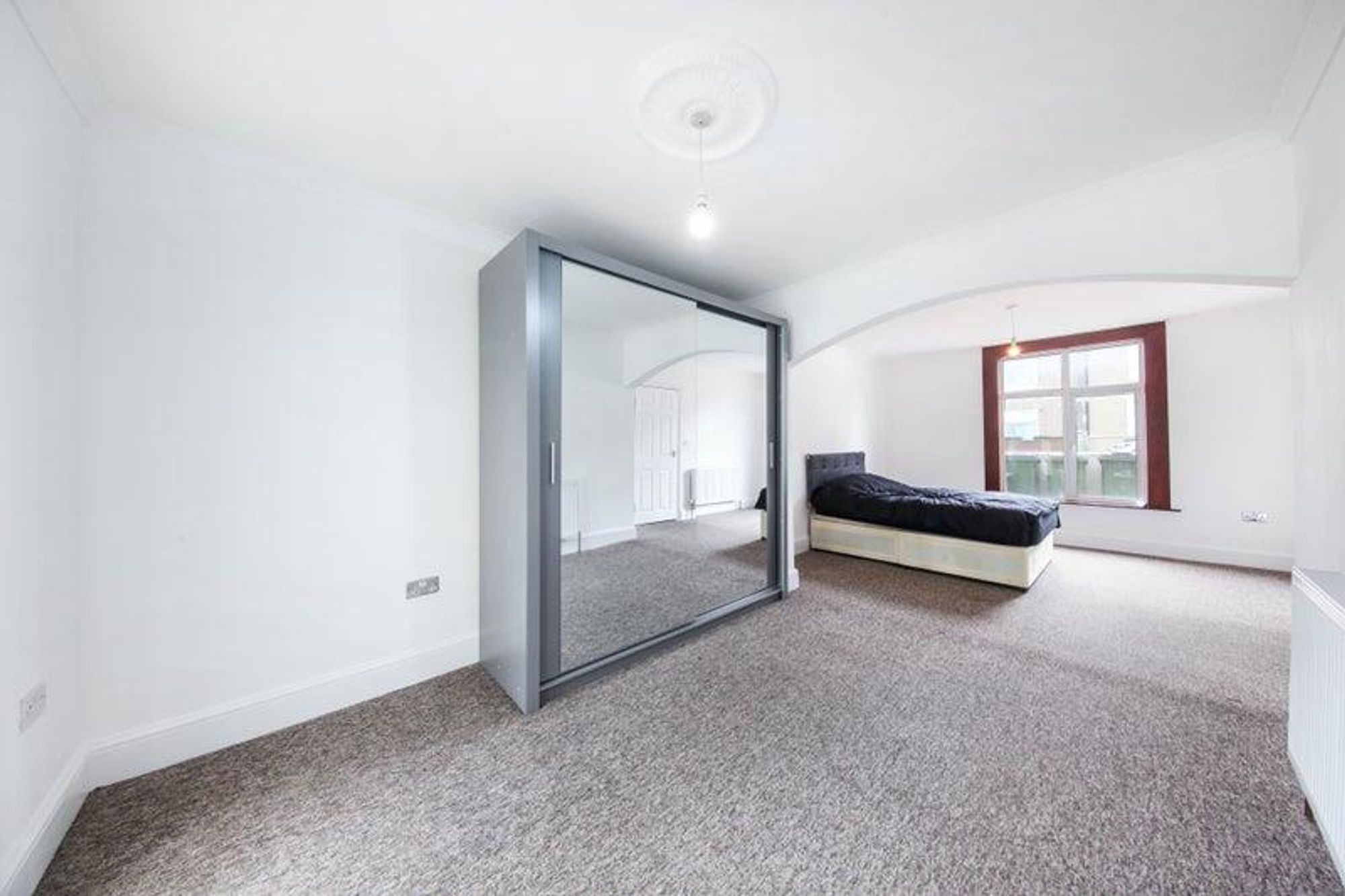 Room Burrage Place in Greater London