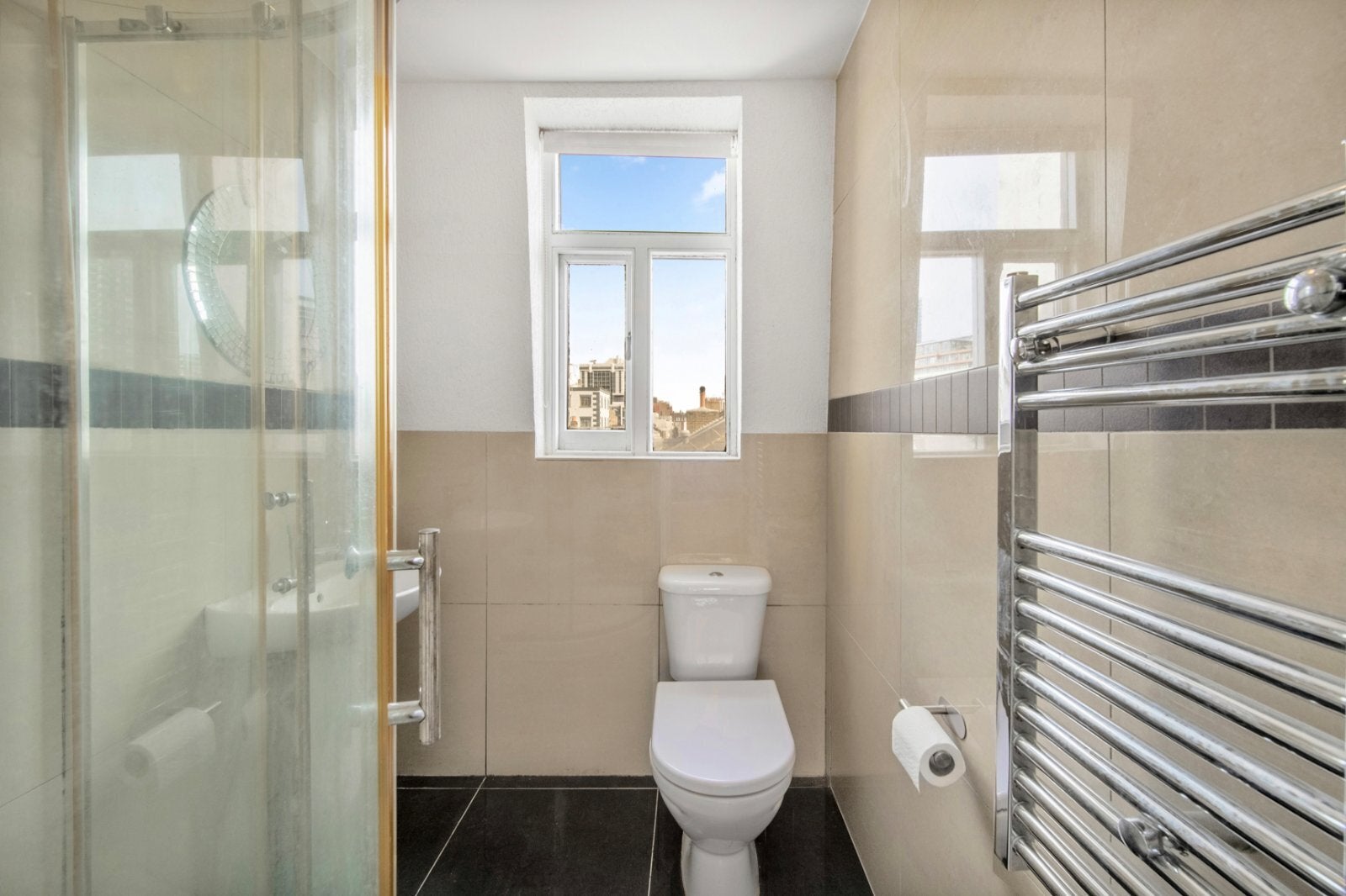 Flat Norfolk Place in City of Westminster