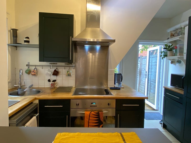 Flat Seaford Road in Greater London