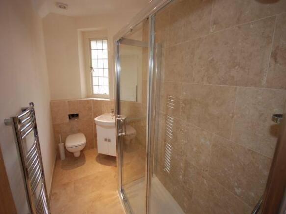 Flat Moultrie Road in Rugby