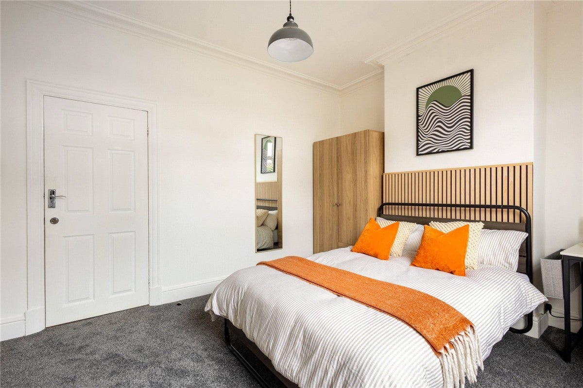Flat Claridge Road in Stoke-on-Trent