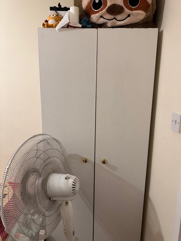 Room Seymour Road in Greater London