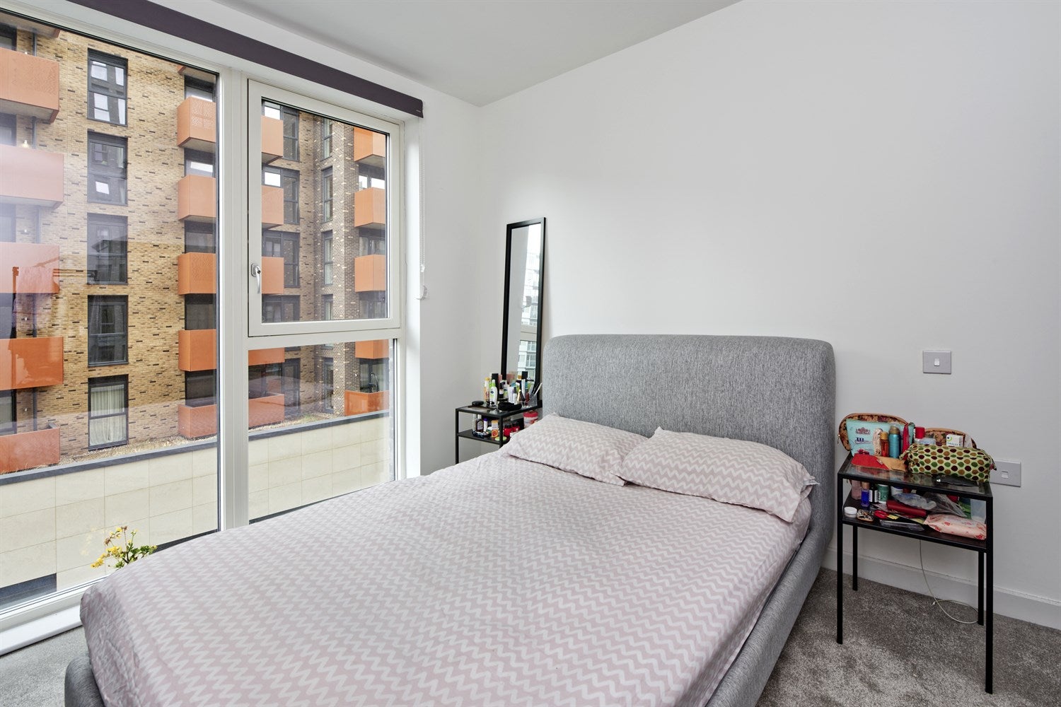 Flat Prince Regent Road in Greater London