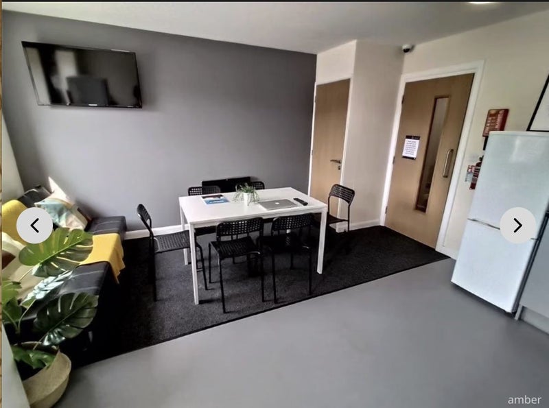 Room Middle Street in Nottingham