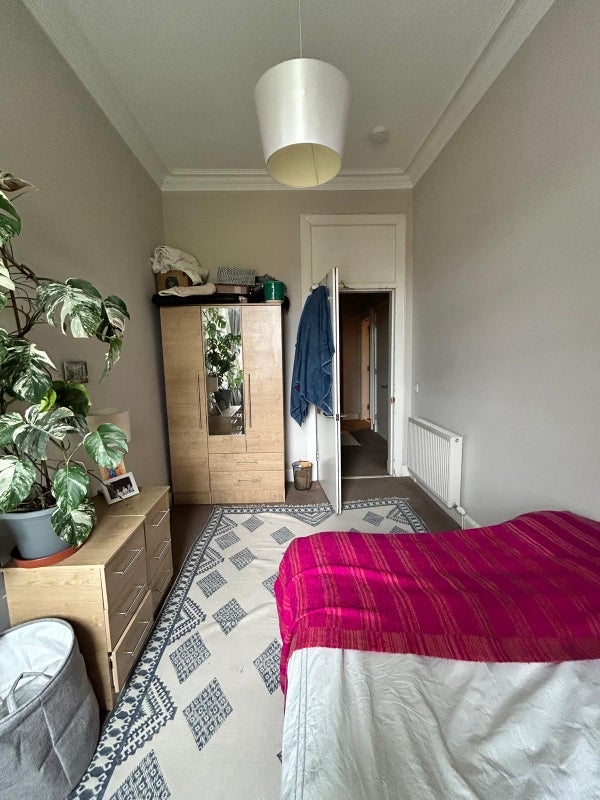 Room Thirlestane Road in City of Edinburgh