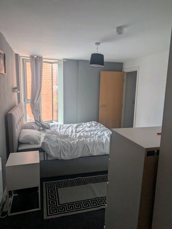 Room Dun Street in Sheffield
