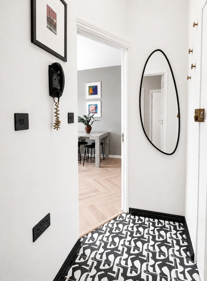 Flat Gloucester Terrace in City of Westminster