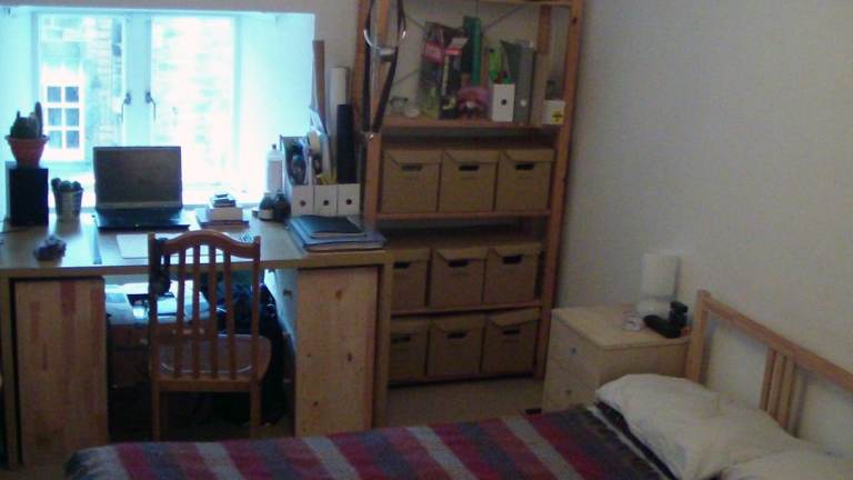 Flat Saughtonhall Drive in City of Edinburgh