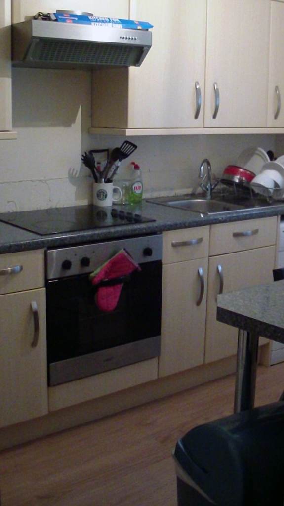 Flat Saughtonhall Drive in City of Edinburgh