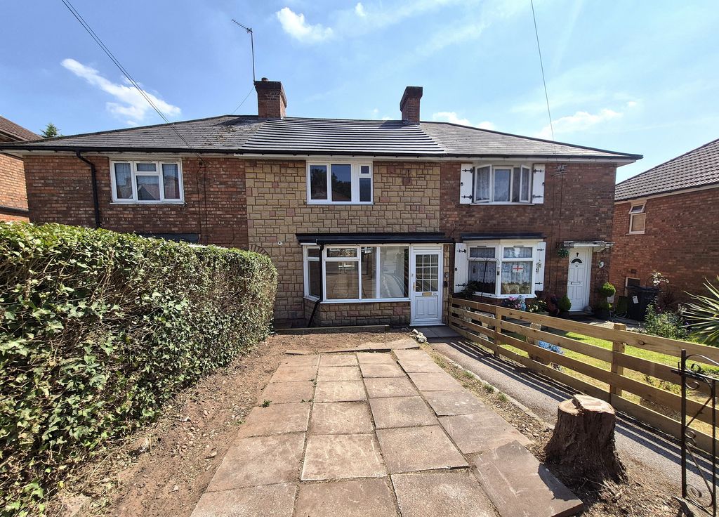 House Tottenham Crescent in Birmingham