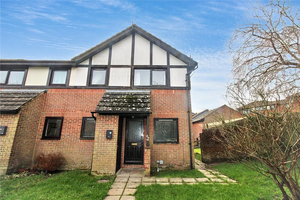 House Buller Close in Wealden