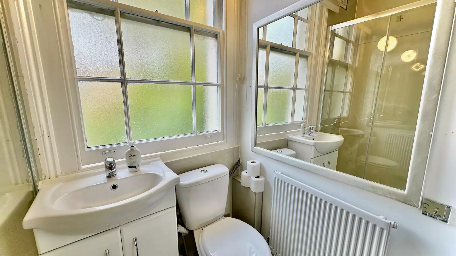Flat Dalston Lane in Greater London
