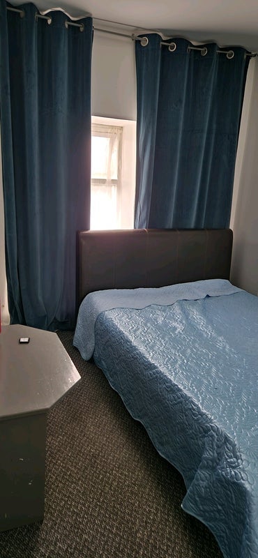 Room Bryntirion Road in Merthyr Tydfil