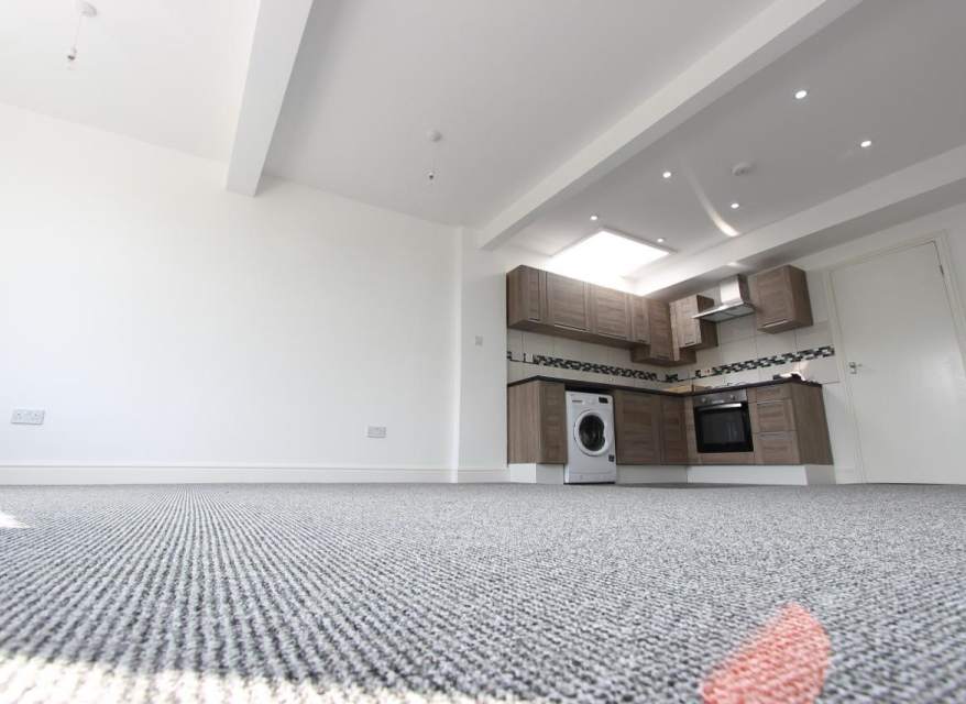 Flat Masons Avenue in Greater London