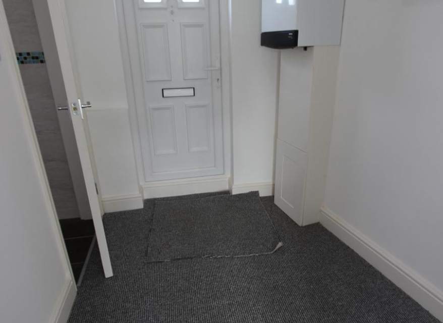 Flat Masons Avenue in Greater London