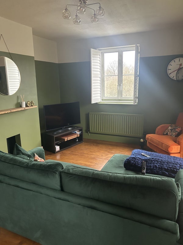 Room Chulsa Road in Greater London