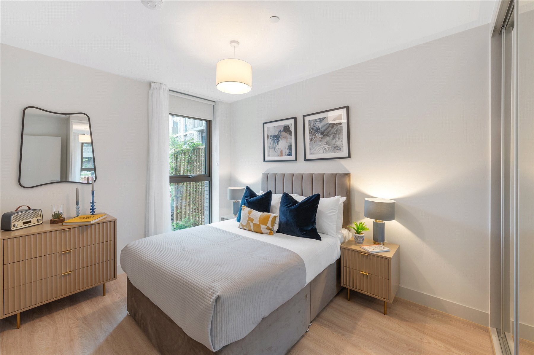 Flat Randalls Way in Mole Valley
