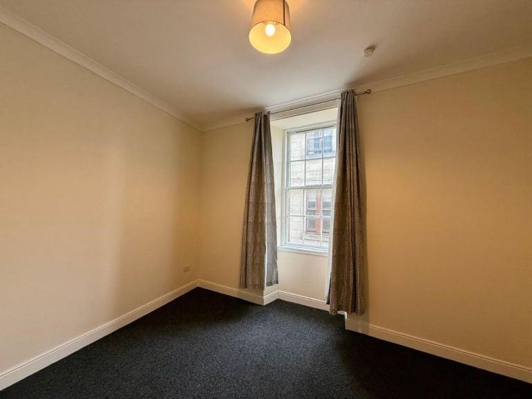 Room Sauchiehall Lane in Glasgow