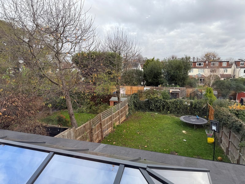 Room Abinger Road in Greater London