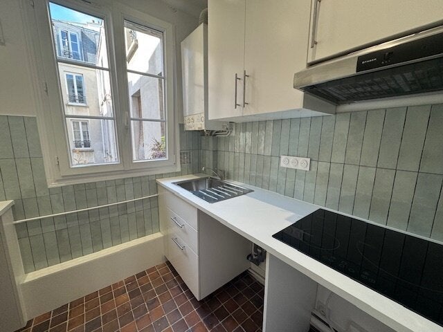 Appartement Rue Camille Desmoulins à Paris