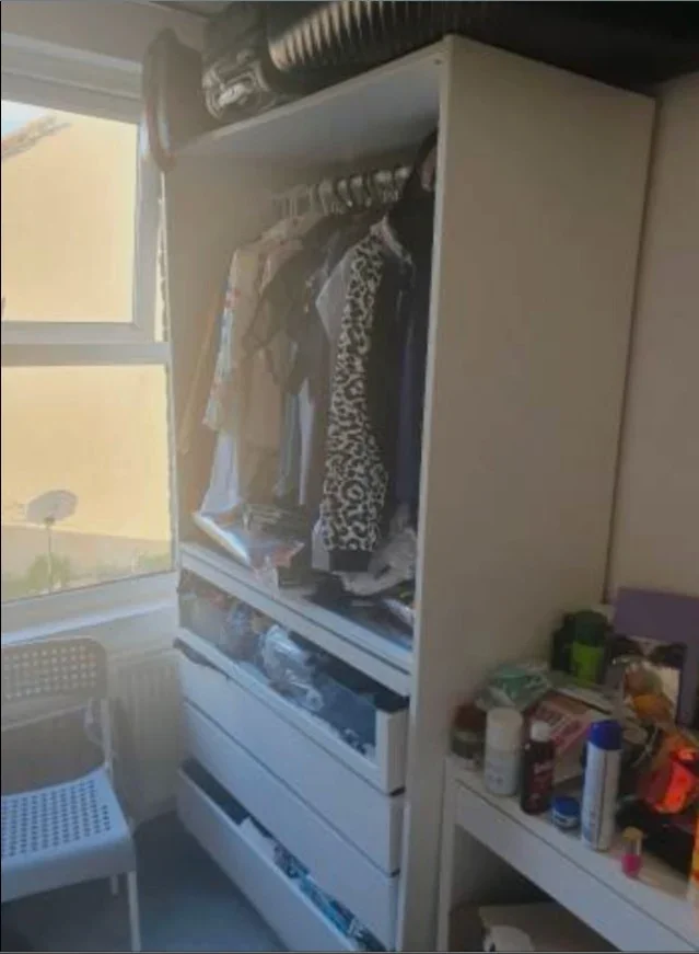Room Burlington Road in Greater London
