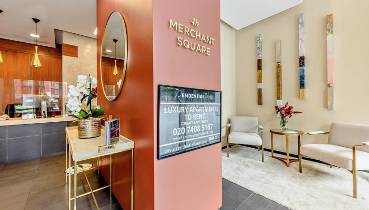 Flat Merchant Square in City of Westminster