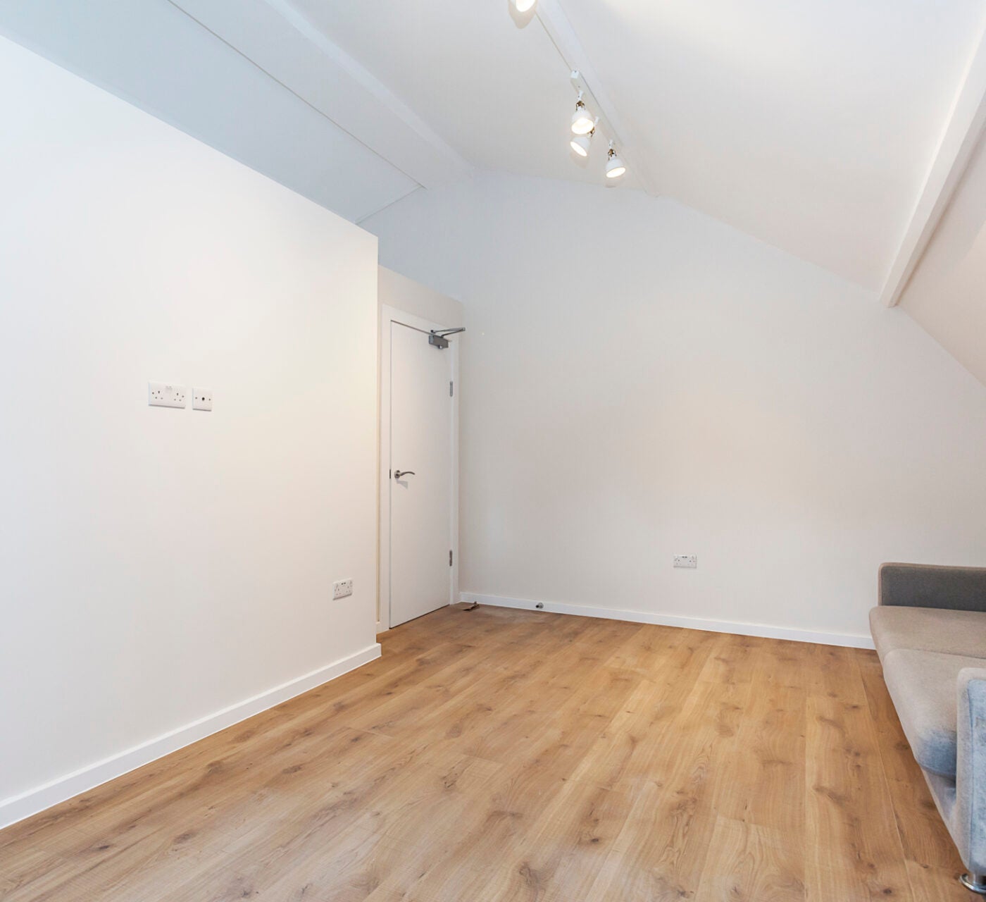 Flat Camden Park Road in Greater London