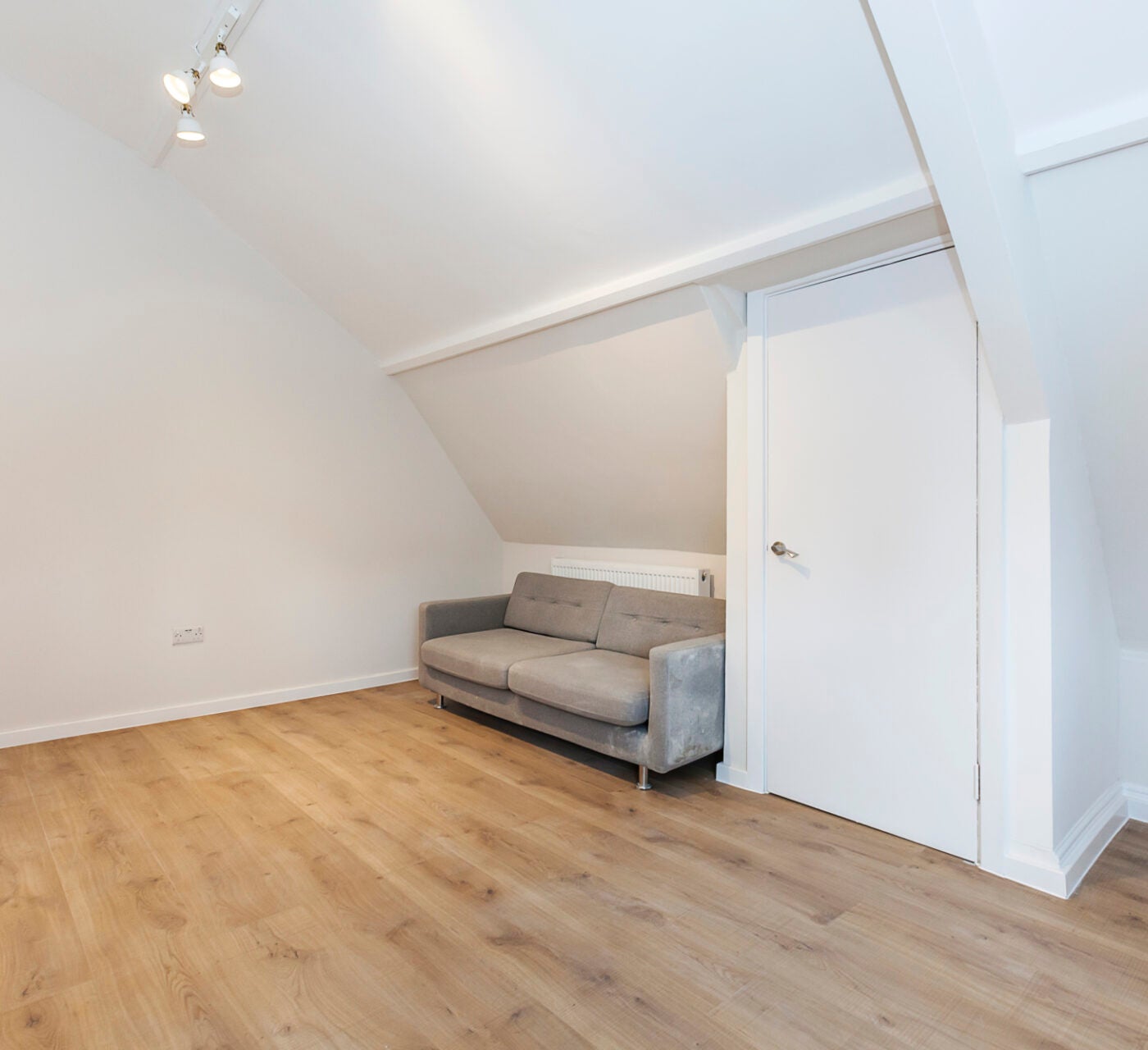 Flat Camden Park Road in Greater London