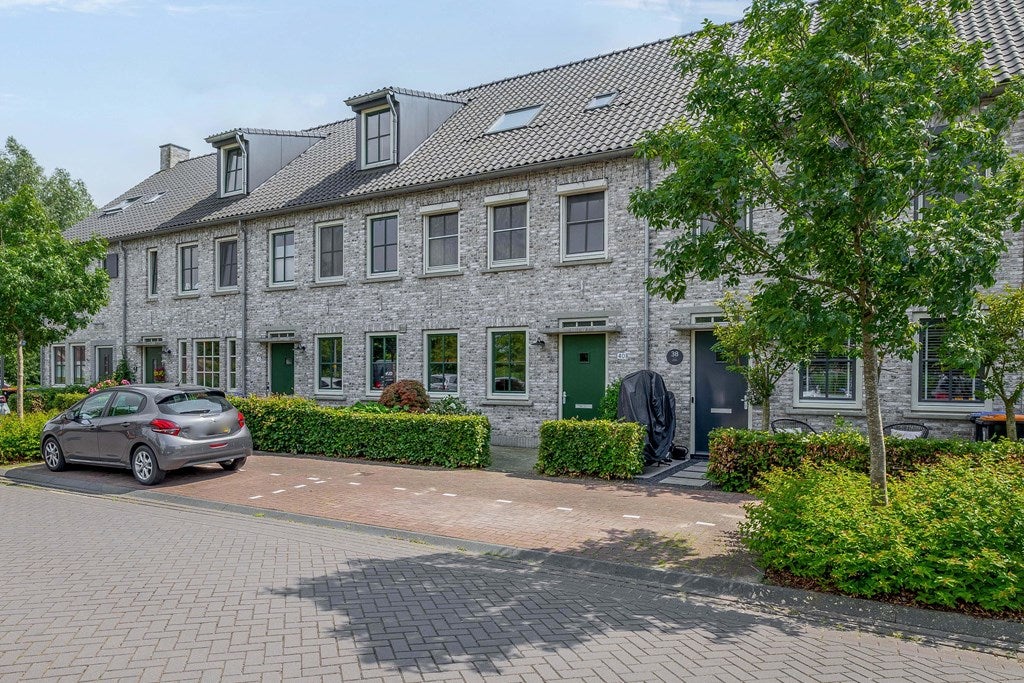 Huis Land voor Water 40 in Waddinxveen