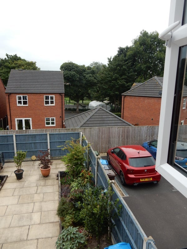 Room Larchfield Close in Royton