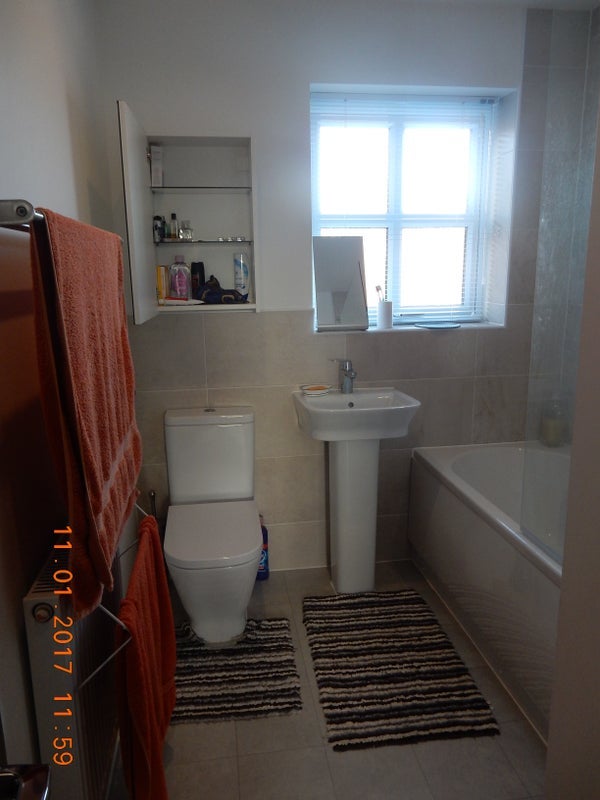 Room Larchfield Close in Royton